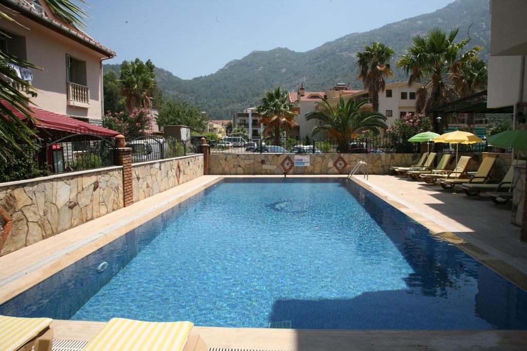 Barbaros Apart Hotel Турунч Екстериор снимка